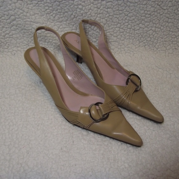 Anne Klein Slingback Kitten Heels 